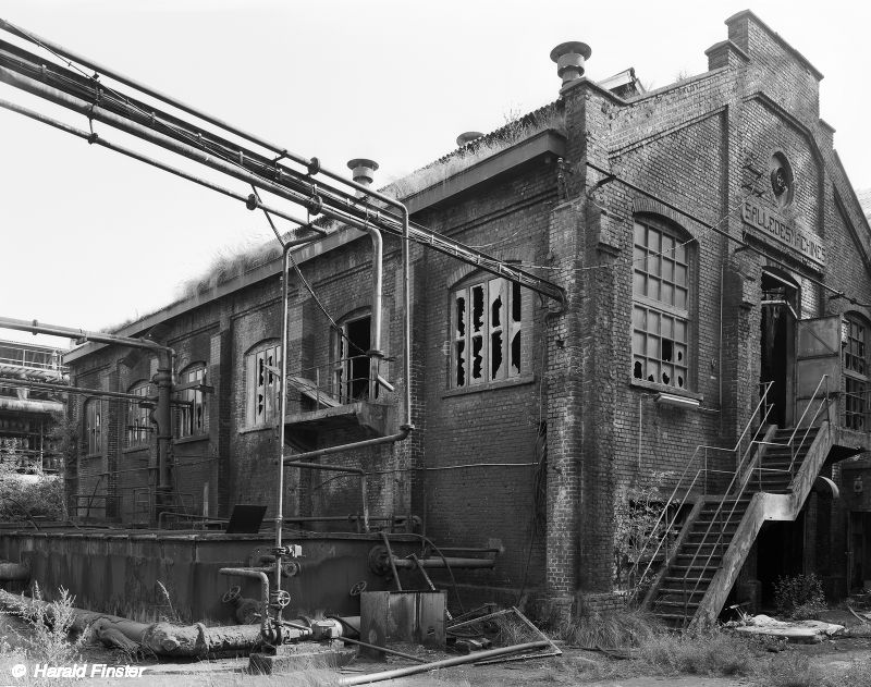 by-product plant: engine house