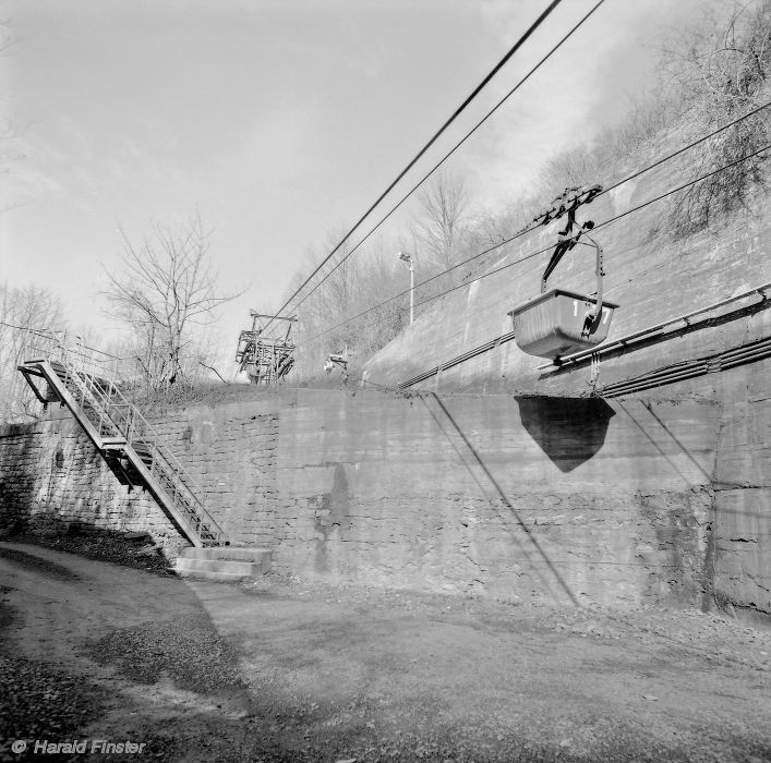 Heidelberg cement plant: aerial ropeway