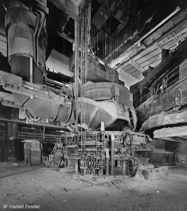 Thyssen Niederrhein steel works: electric arc furnace (EAF)