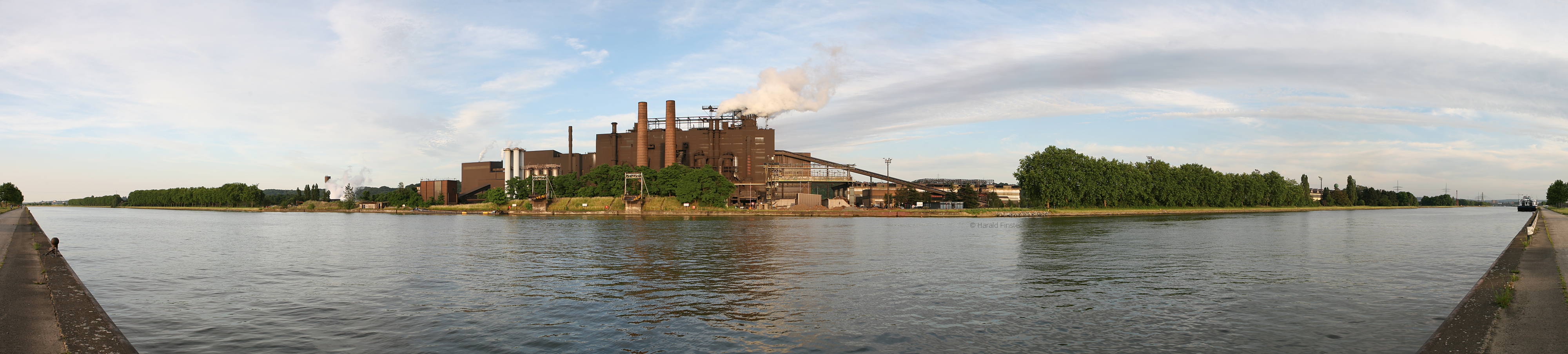 Cockeril Sambre / Arcelor Mittal steelworks, Chertal (Liège - Visée)